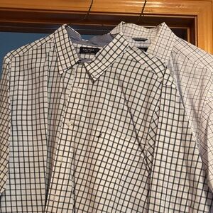 Nautica Men's Navy and White Plaid Shirt